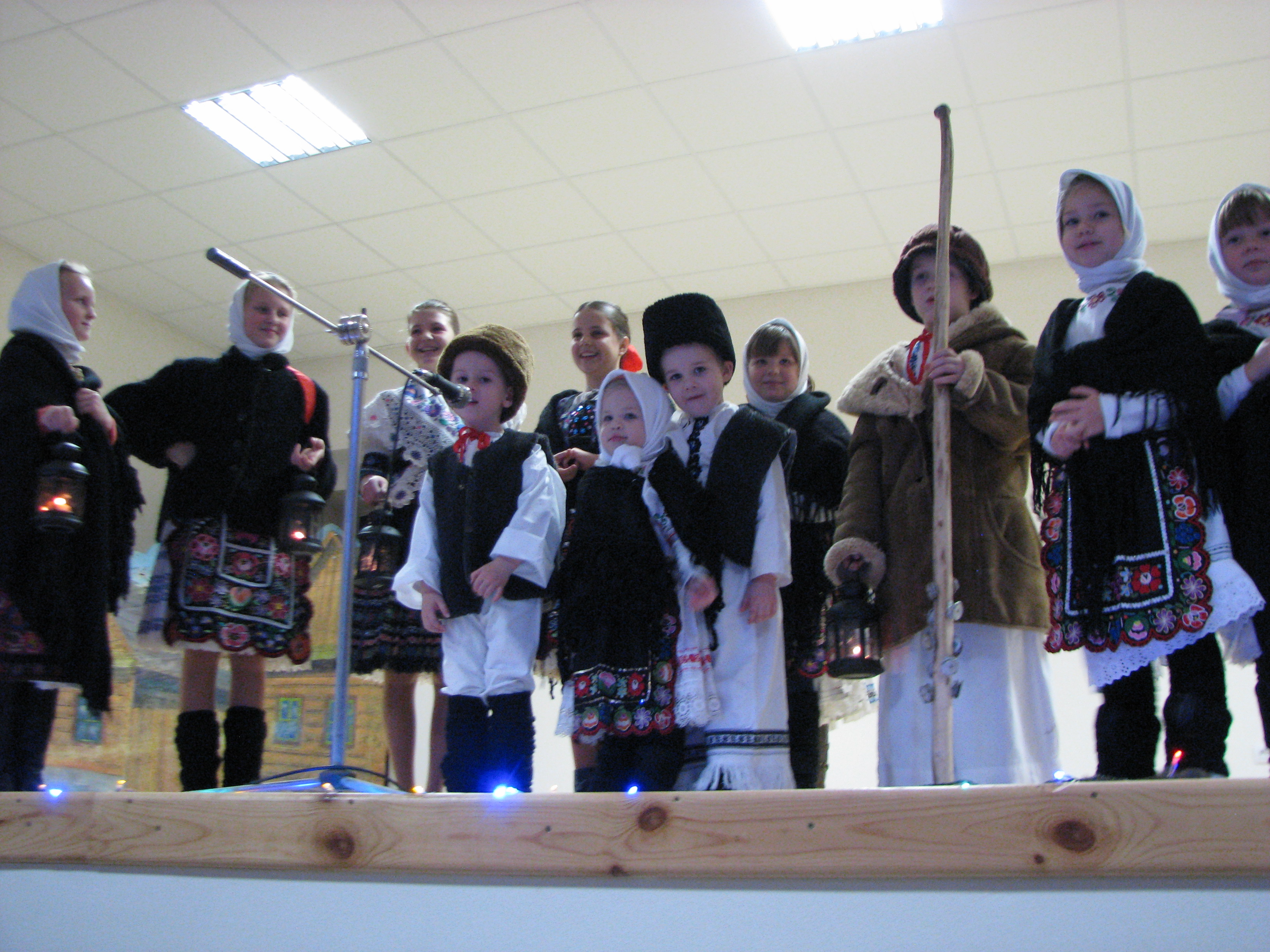 Fotogaléria Vianočný program - Chrústárik 2014 (7) Vianočný program - Chrústárik 2014